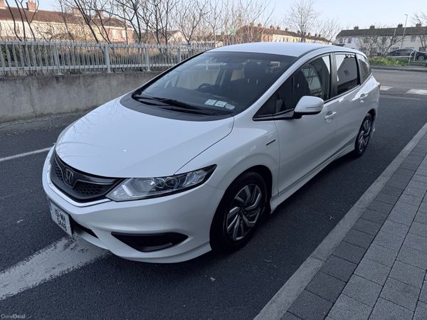 Honda Other MPV, Petrol Hybrid, 2015, White