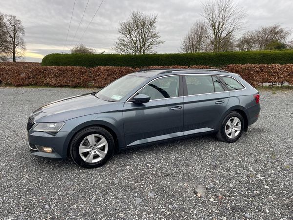 Skoda Superb Estate, Diesel, 2016, Grey