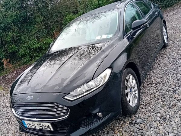 Ford Mondeo Hatchback, Diesel, 2017, Black