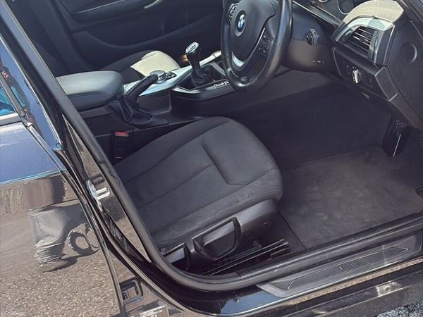 BMW 1-Series Hatchback, Diesel, 2015, Black