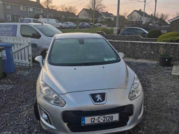 Peugeot 308 MPV, Diesel, 2012, Grey