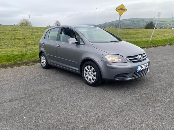 Volkswagen Golf Hatchback, Petrol, 2008, Grey