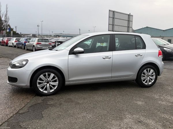 Volkswagen Golf Hatchback, Diesel, 2012, Silver