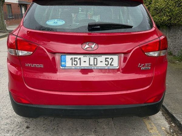Hyundai ix35 SUV, Diesel, 2015, Red
