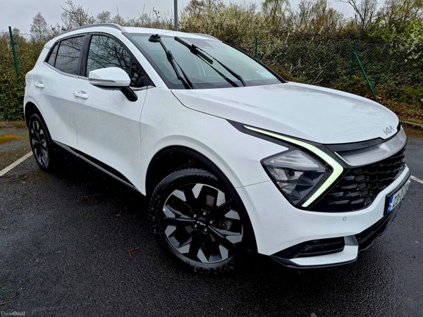 Kia Sportage SUV, Petrol Plug-in Hybrid, 2023, White