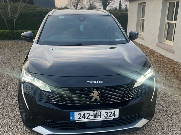 Peugeot 5008 MPV, Petrol Hybrid, 2024, Black