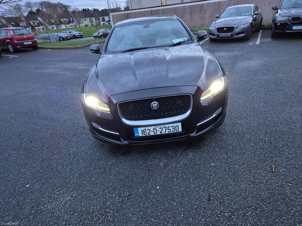 Jaguar XJ Saloon, Diesel, 2016, Black