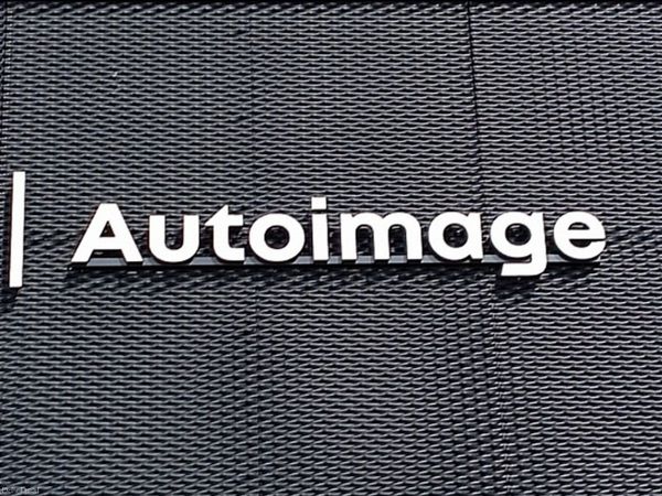 Peugeot 5008 MPV, Petrol, 2020, Grey