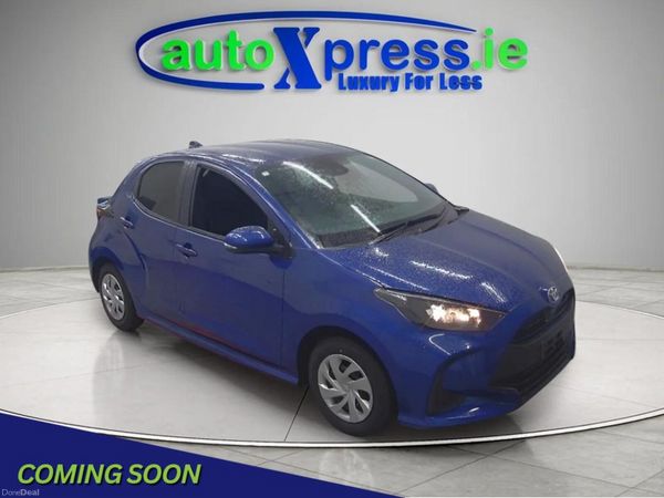 Toyota Yaris Hatchback, Petrol Hybrid, 2022, Blue