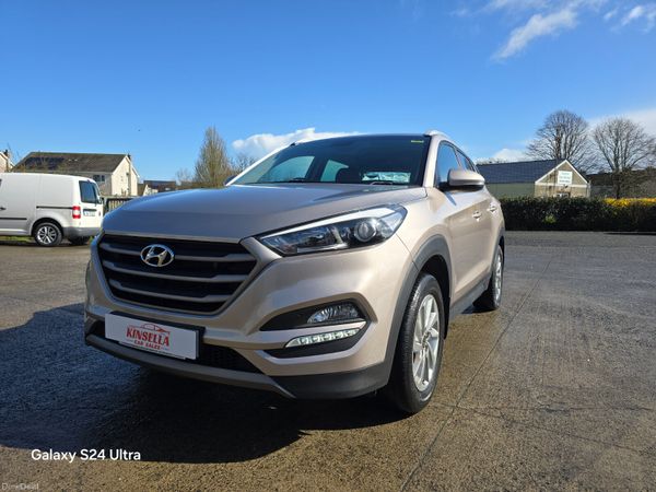 Hyundai Tucson SUV, Diesel, 2017, White