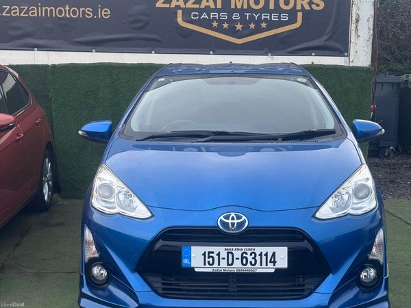 Toyota Aqua Hatchback, Petrol Hybrid, 2015, Blue