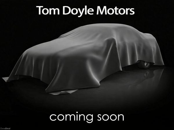 Renault Captur Hatchback, Diesel, 2015, White