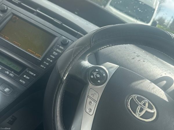 Toyota Prius Hatchback, Petrol Hybrid, 2011, Silver