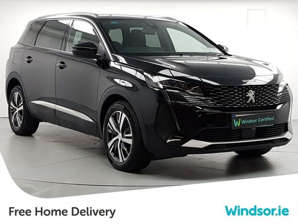 Peugeot 5008 MPV, Petrol Hybrid, 2024, Black