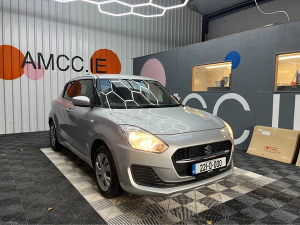 Suzuki Swift Hatchback, Petrol, 2022, Silver