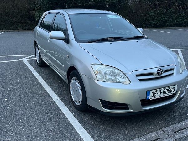 Toyota Corolla Hatchback, Petrol, 2005, Silver