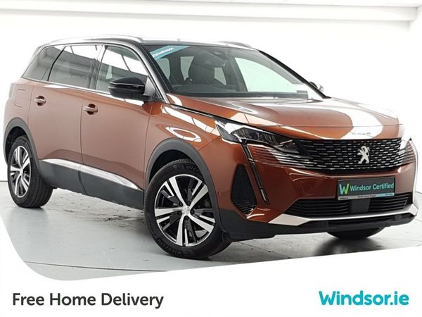 Peugeot 5008 MPV, Diesel, 2023, Brown