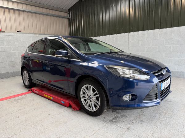 Ford Focus Hatchback, Diesel, 2012, Blue