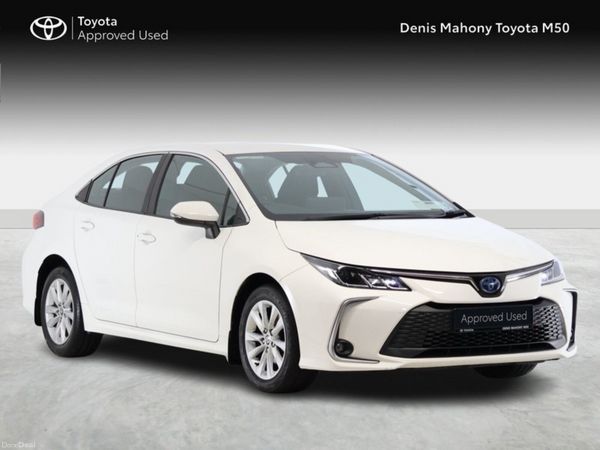 Toyota Corolla Saloon, Petrol Hybrid, 2024, White