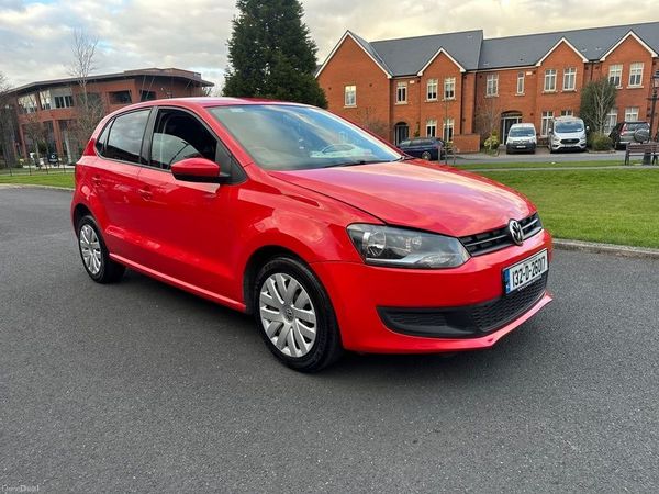 Volkswagen Polo Hatchback, Petrol, 2013, Red