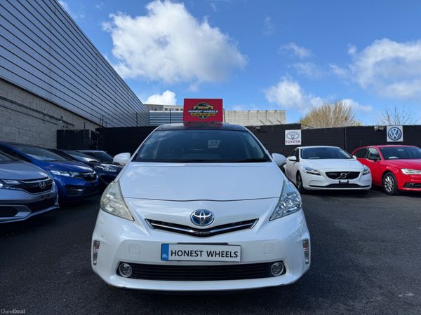 Toyota Prius MPV, Petrol Hybrid, 2013, White