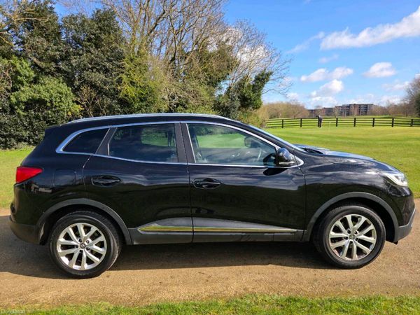 Renault Kadjar SUV, Diesel, 2017, Black