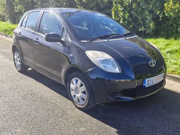 Toyota Yaris Hatchback, Petrol, 2007, Black