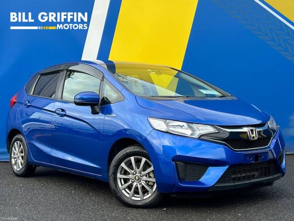 Honda Fit Hatchback, Petrol Hybrid, 2016, Blue