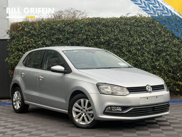 Volkswagen Polo Hatchback, Petrol, 2016, Silver