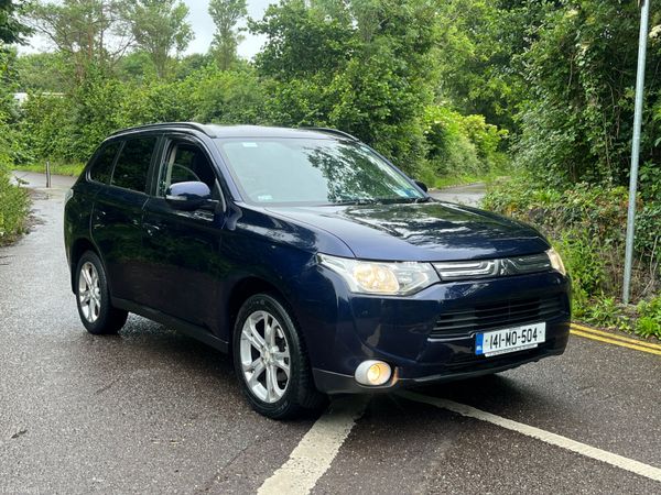 Mitsubishi Outlander SUV, Diesel, 2014, Blue