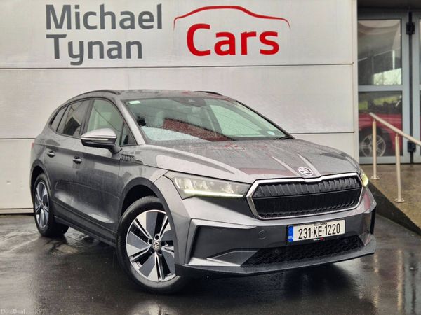 Skoda Enyaq Estate/Jeep, Electric, 2023, Grey