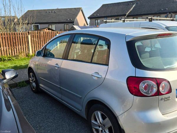 Volkswagen Golf Hatchback, Petrol, 2010, Silver