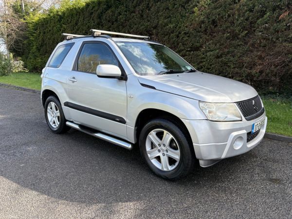 Suzuki Grand Vitara Estate, Petrol, 2007, Silver