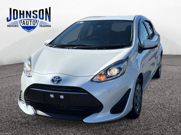 Toyota Aqua Hatchback, Petrol, 2018, White
