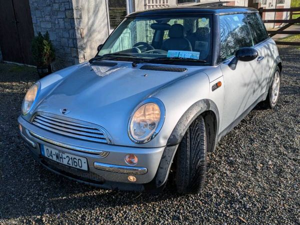Mini Cooper Hatchback, Petrol, 2004, Silver