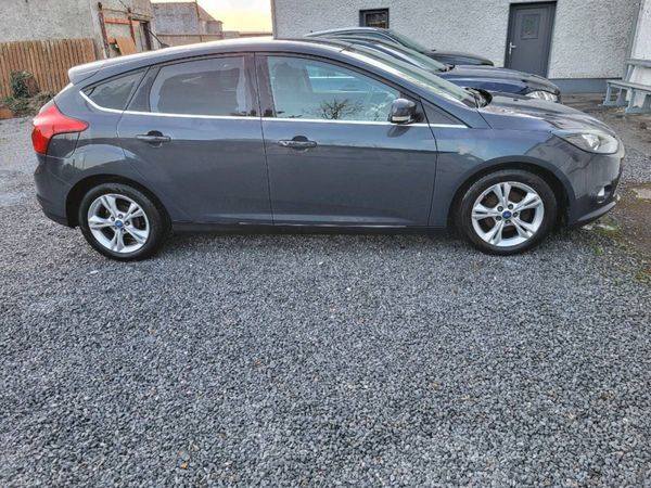 Ford Focus Hatchback, Diesel, 2013, Grey