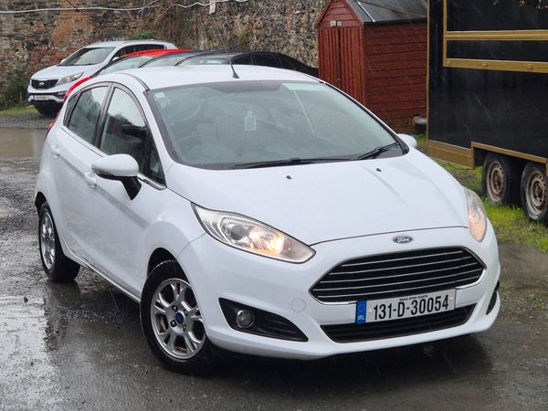 Ford Fiesta Hatchback, Diesel, 2013, White