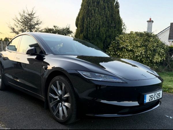 Tesla Model 3 Saloon, Electric, 2025, Black