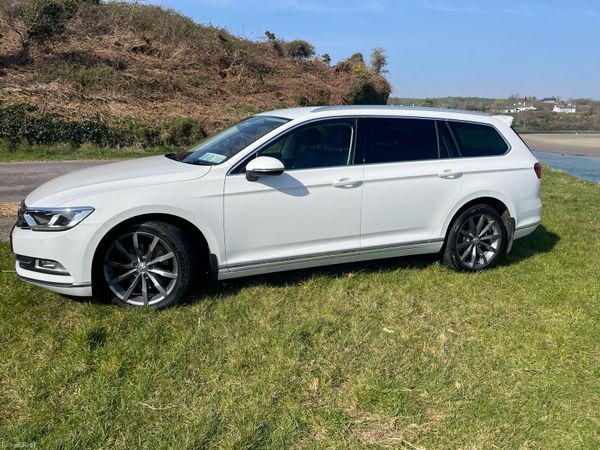 Volkswagen Passat Estate, Diesel, 2019, White