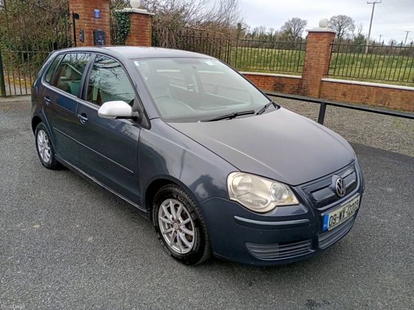 Volkswagen Polo Hatchback, Diesel, 2009, Grey