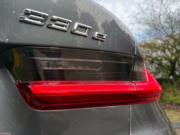 BMW 3-Series Saloon, Petrol Hybrid, 2021, Grey