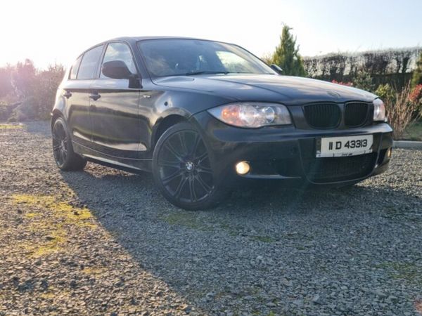 BMW 1-Series Hatchback, Diesel, 2011, Black