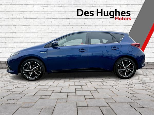 Toyota Auris Hatchback, Petrol Hybrid, 2018, Blue