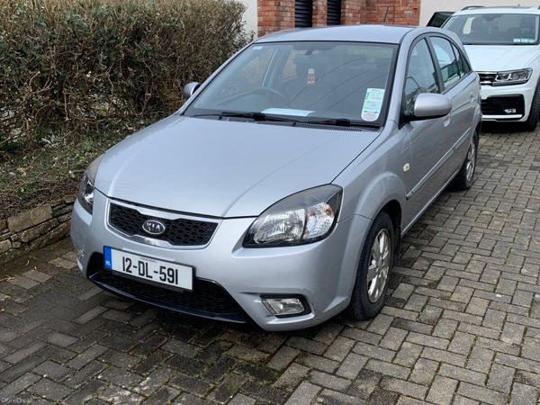 Kia Rio Hatchback, Diesel, 2012, Silver