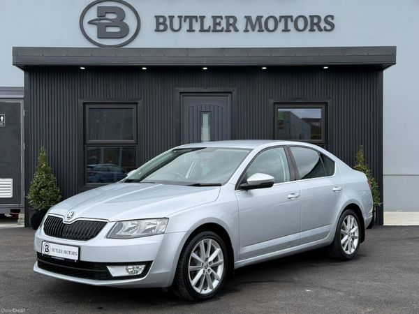 Skoda Octavia Saloon, Diesel, 2016, Silver