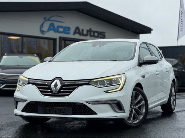 Renault Megane Hatchback, Petrol, 2018, White