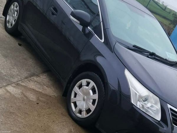 Toyota Avensis Saloon, Diesel, 2011, Black