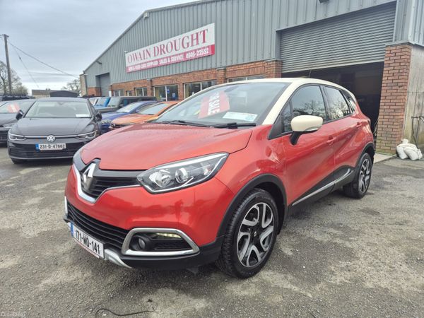 Renault Captur Hatchback, Diesel, 2017, Red