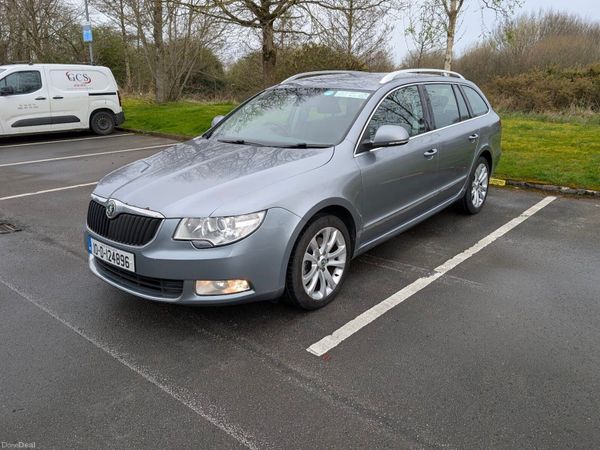 Skoda Superb Estate, Diesel, 2010, Grey