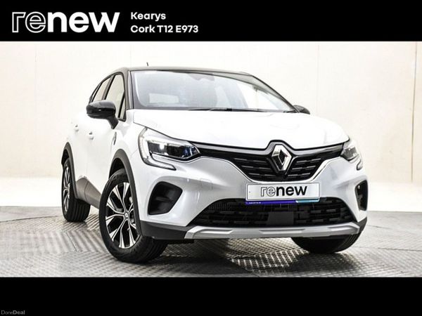 Renault Captur SUV, Petrol, 2022, White